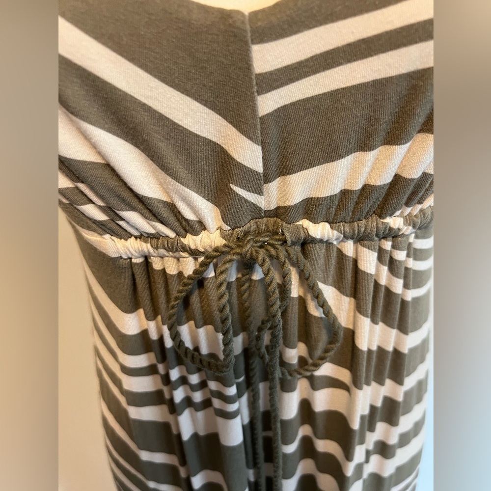 Tommy Bahama Sundress Small - Picture 3 of 11